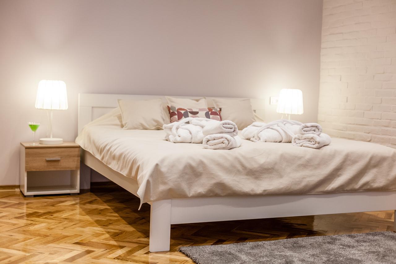 Apartmani Studio Зренянин Экстерьер фото